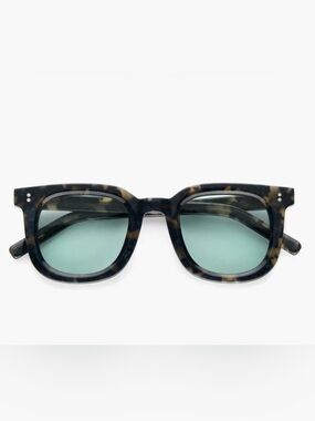 🔥 AKILA Pomelo Sunglasses (No Longer in Production)